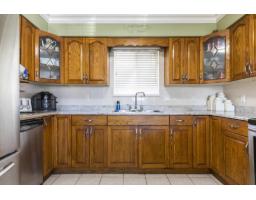 12353 81a Avenue, Surrey, BC V3W0X8 Photo 18
