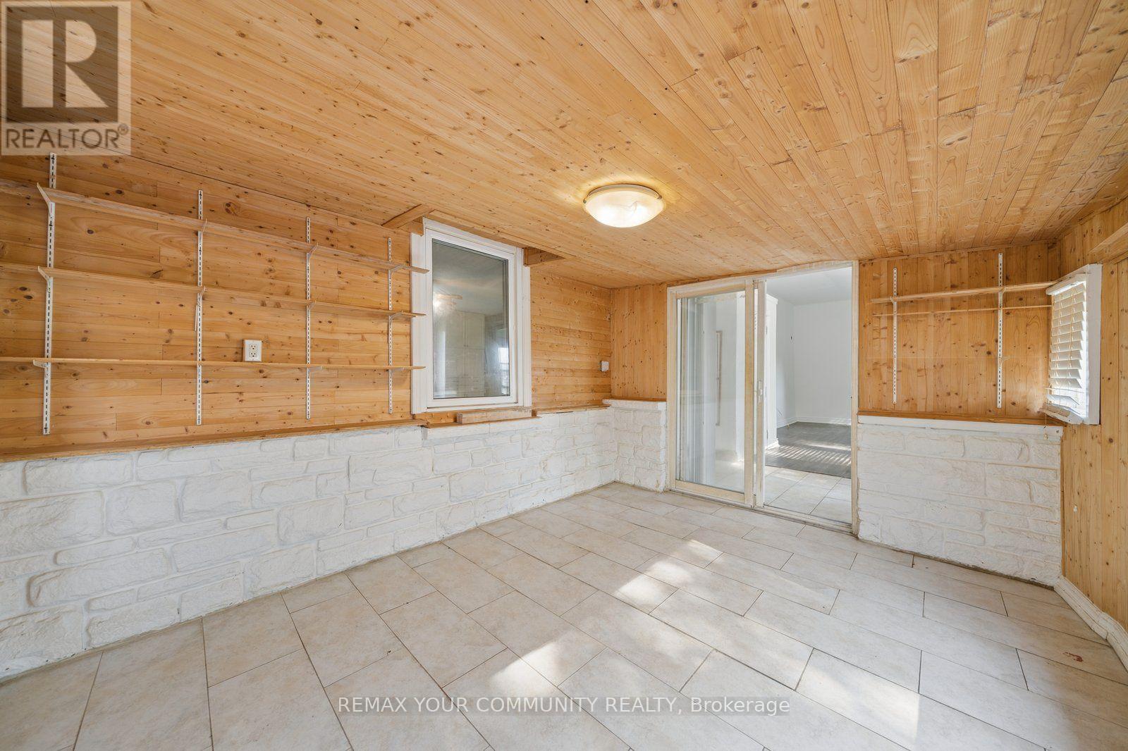 5440 YONGE STREET - 21