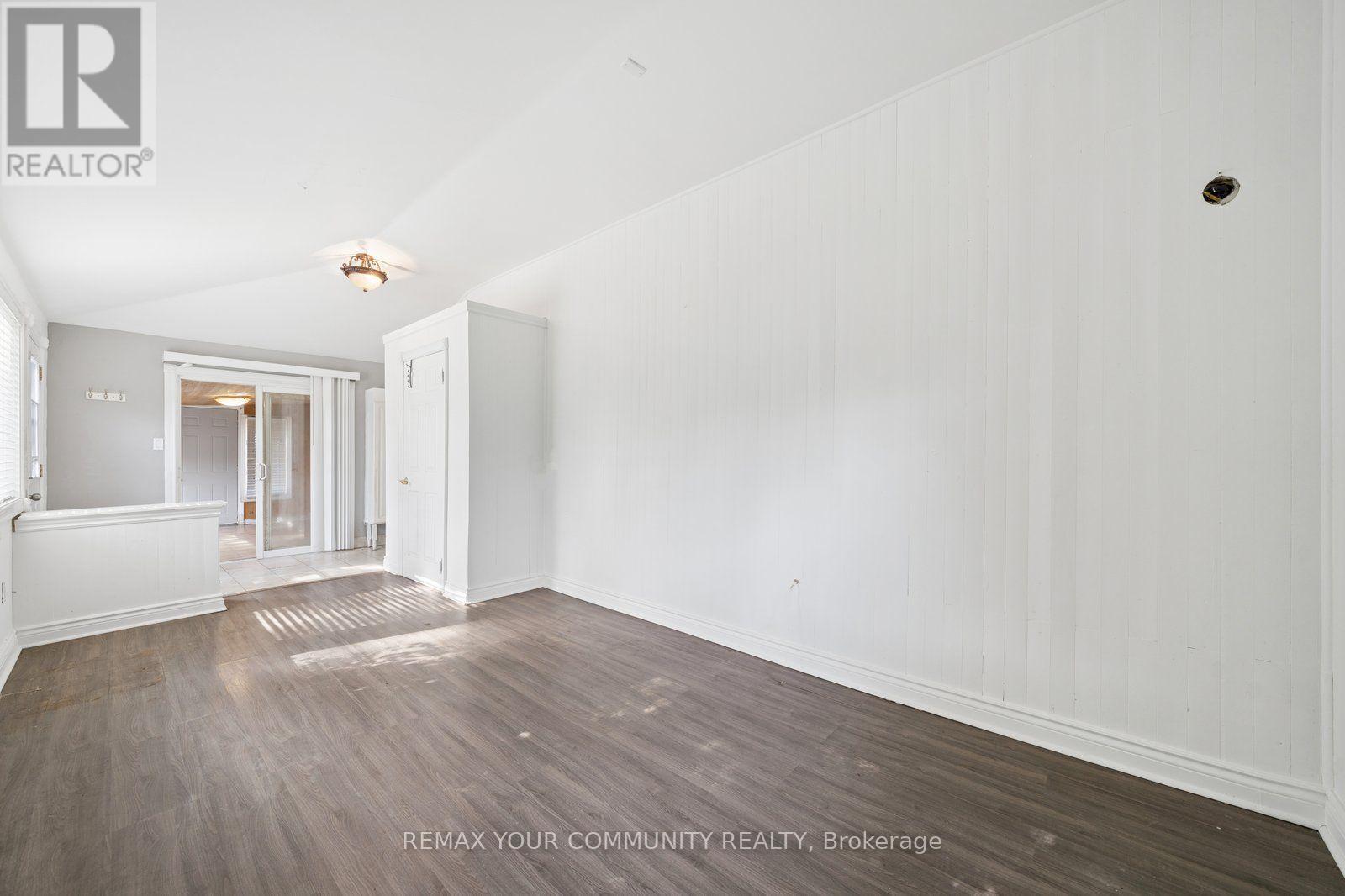5440 Yonge Street, Innisfil, ON photo 26
