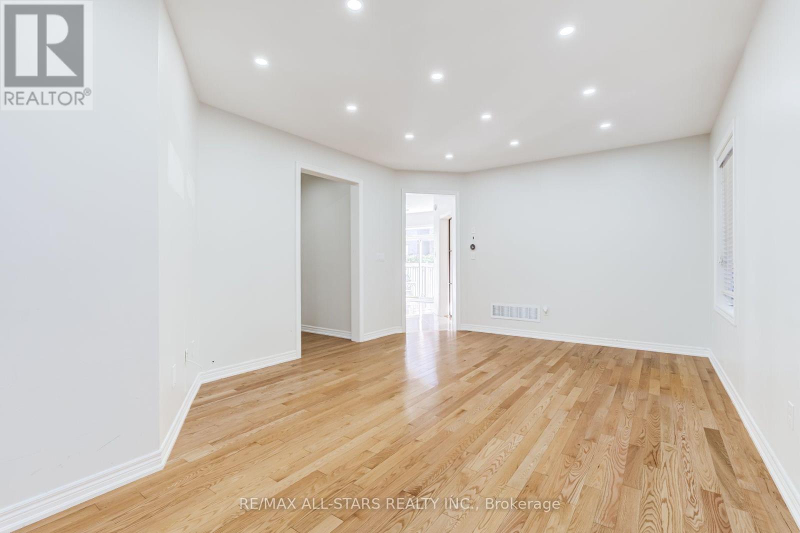 106 Creekland Avenue — photo 17