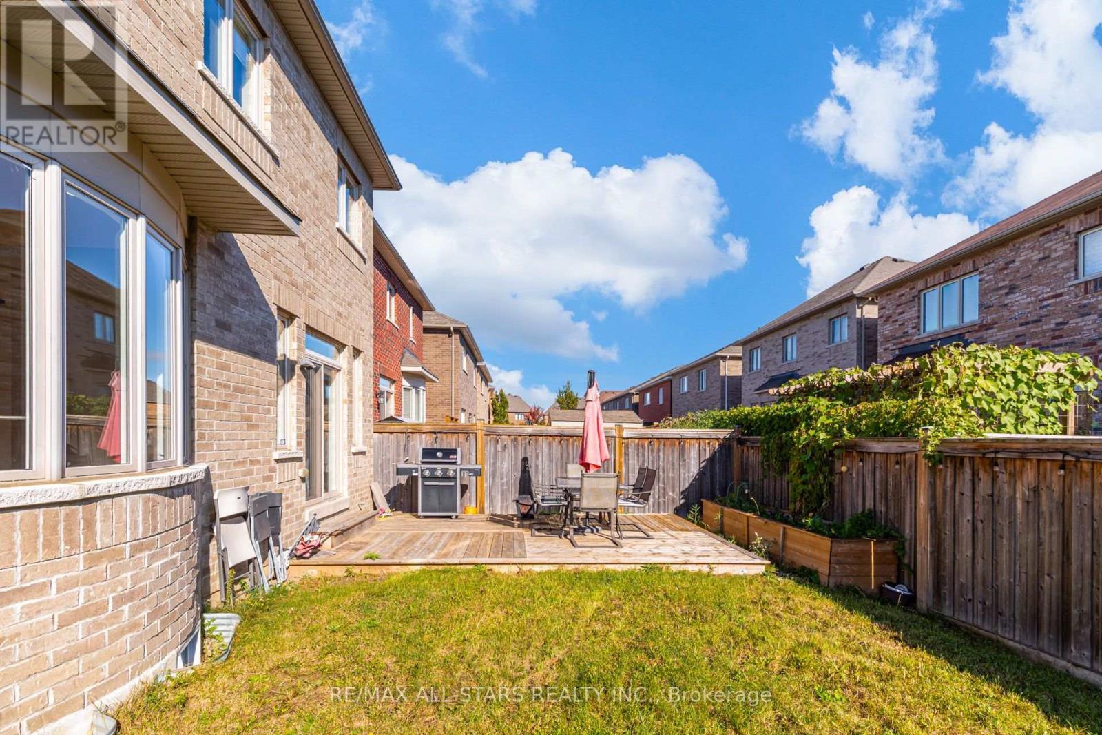 106 Creekland Avenue — photo 43