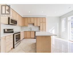Bedroom 2 - 106 Creekland Avenue, Whitchurch Stouffville, ON L4A1X4 Photo 10
