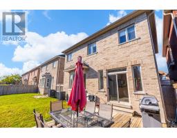 106 Creekland Avenue, Whitchurch Stouffville, ON L4A1X4 Photo 44