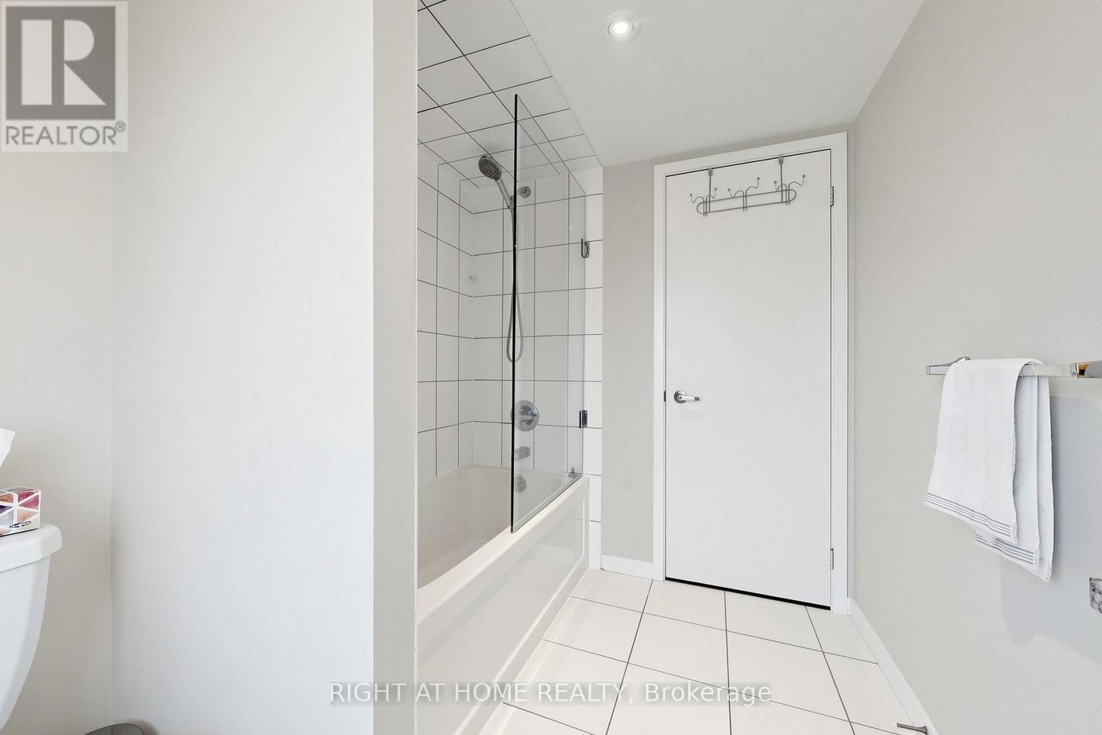 75- 400 Alex Gardner Circle, Aurora, ON photo 24