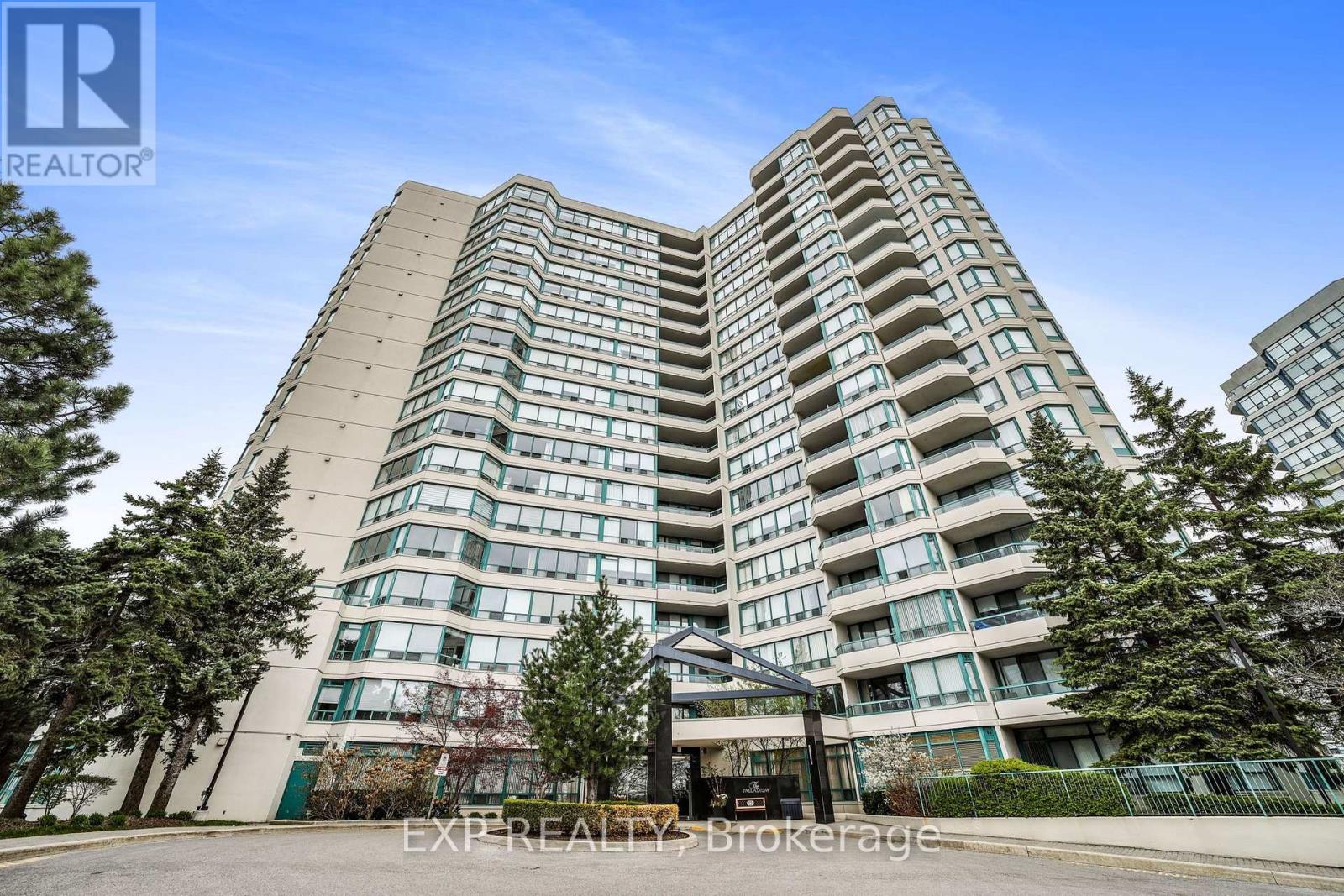 Photo of 206 - 7250 YONGE STREET