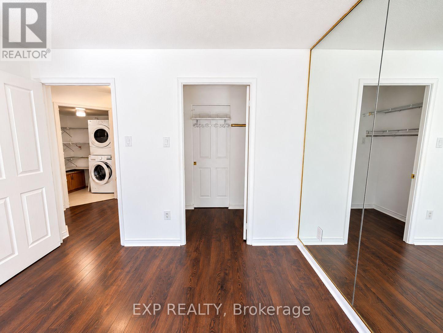 7250 Yonge Street — photo 16