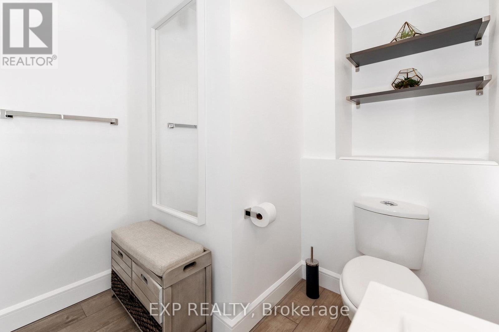 120 Eccles Street — photo 21