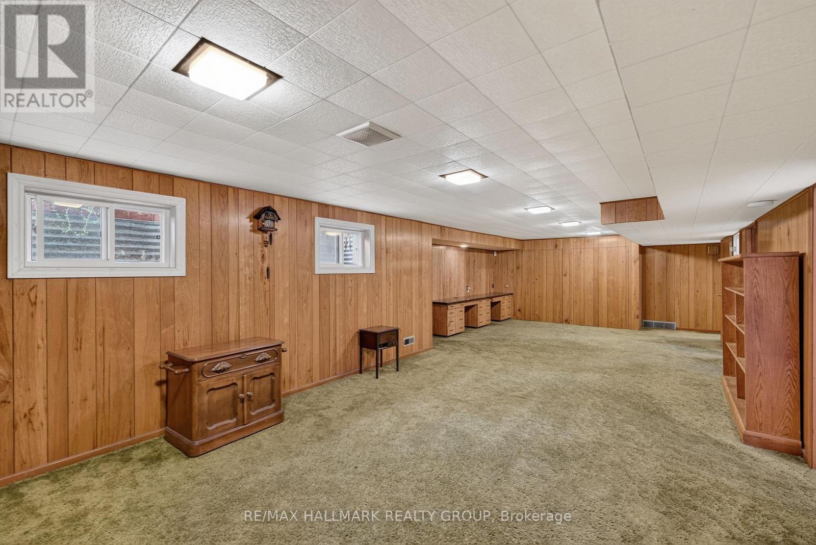 1471 ORCHARD AVENUE - 37