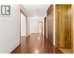 944 Canna Crescent SW - photo 5