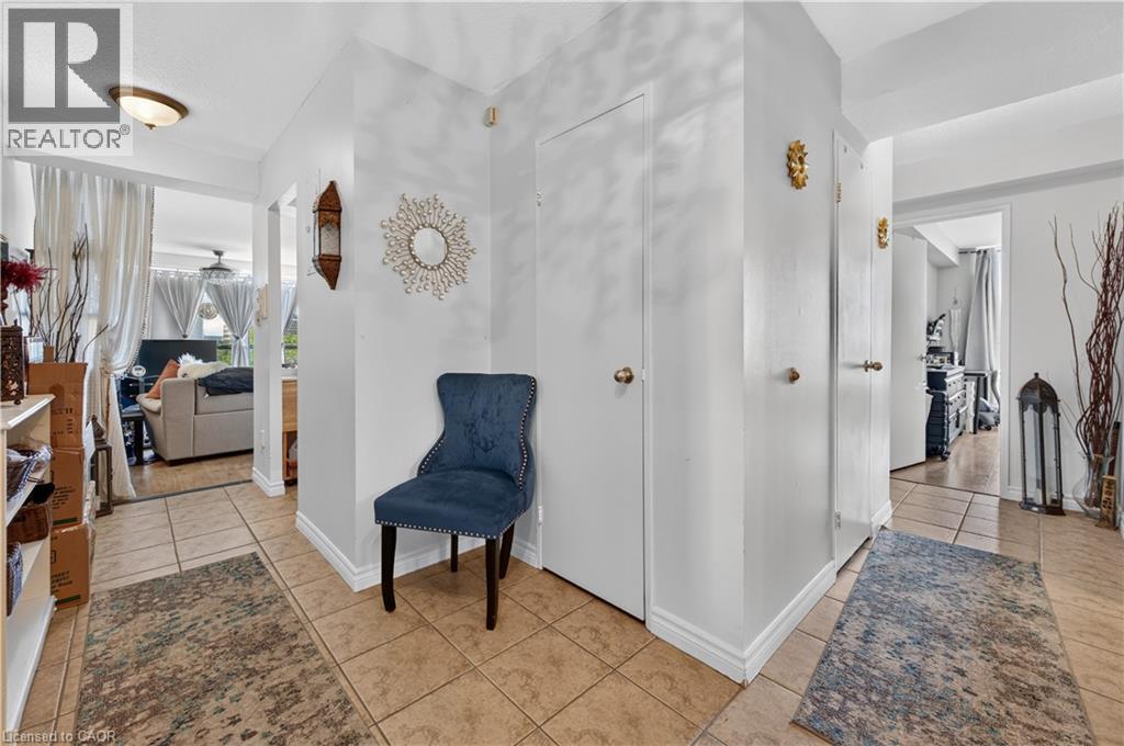 Photo of 150 CHARLTON Avenue
