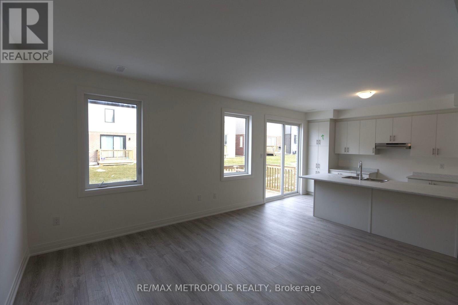 37 Shepherd Drive — photo 4