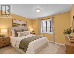 Bedroom 2 - 5 Sandringham Drive, Barrie, ON L4N0J9 Photo 10