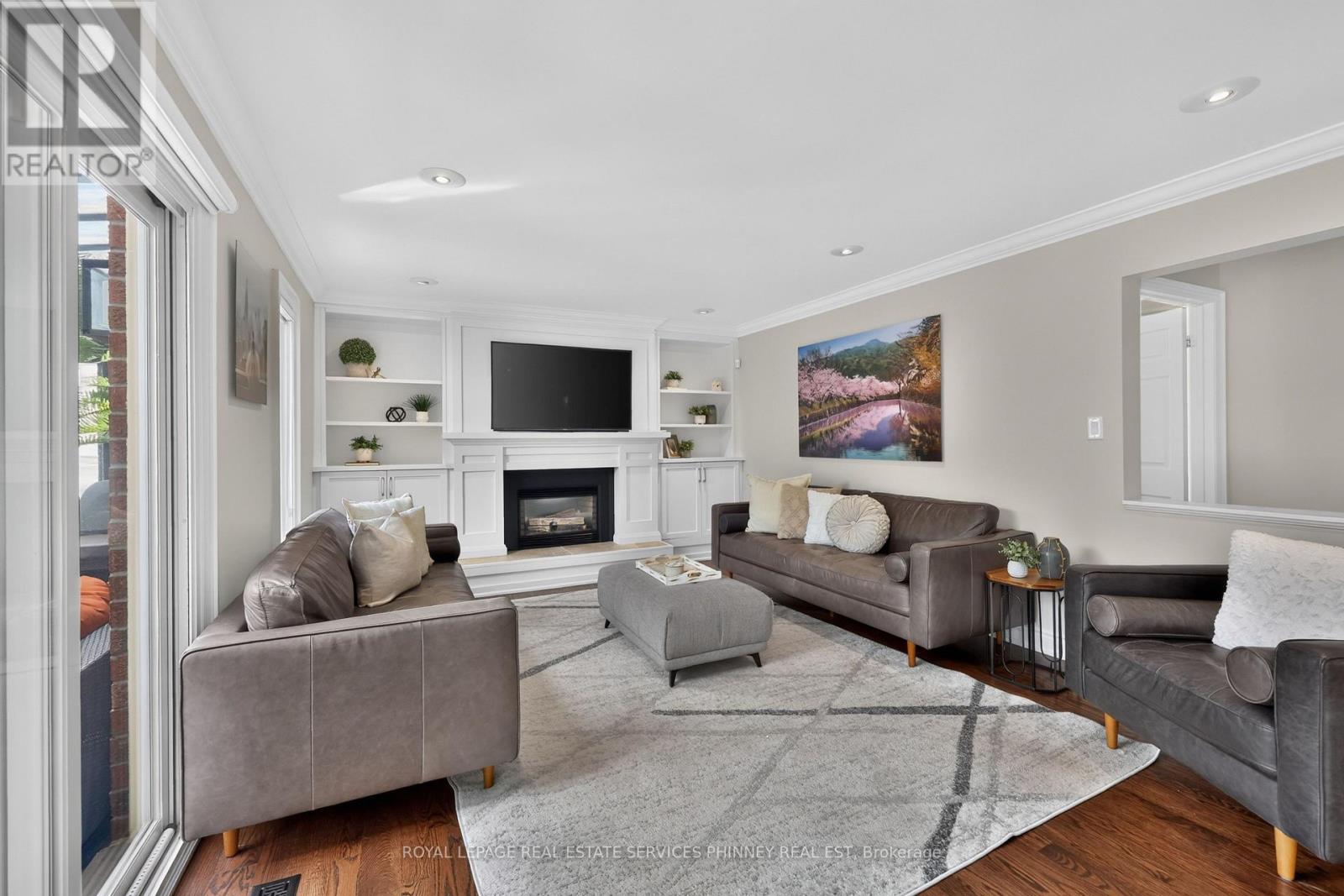 1012 Oak Meadow Road, Oakville, ON photo 17