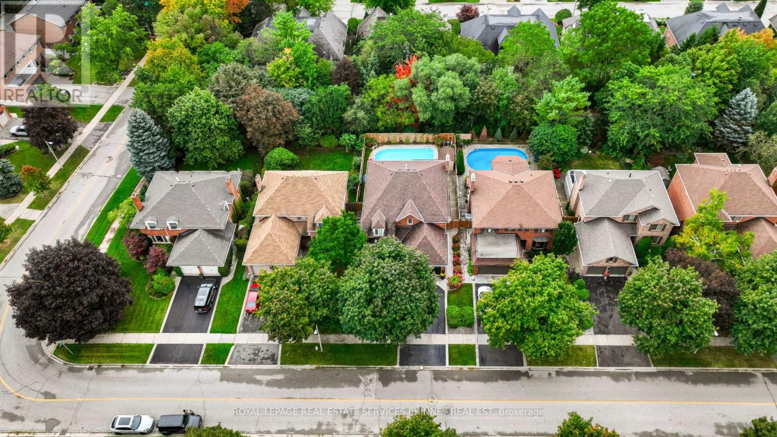 1012 Oak Meadow Road, Oakville, ON photo 46