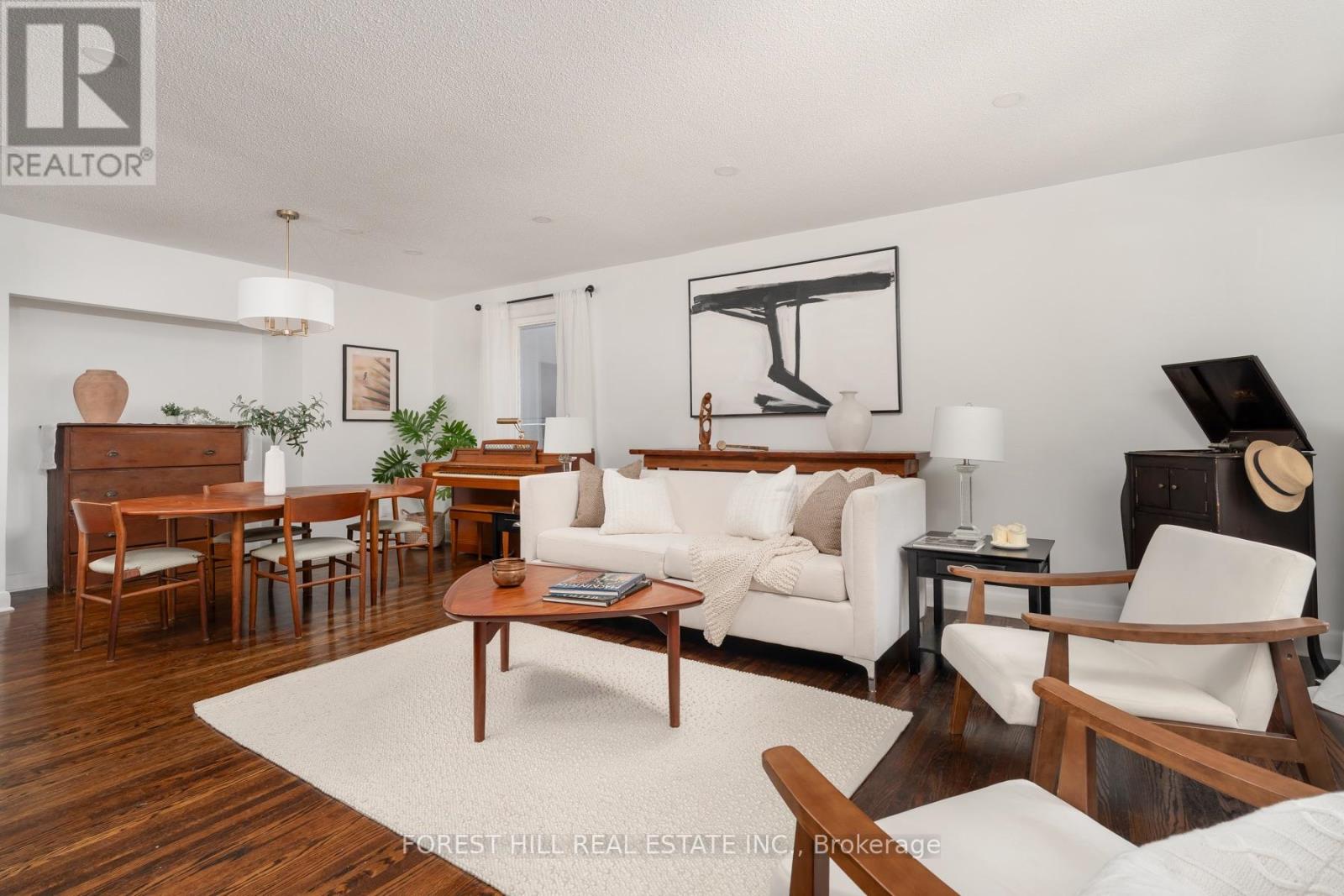 37 CYNTHIA ROAD - 1