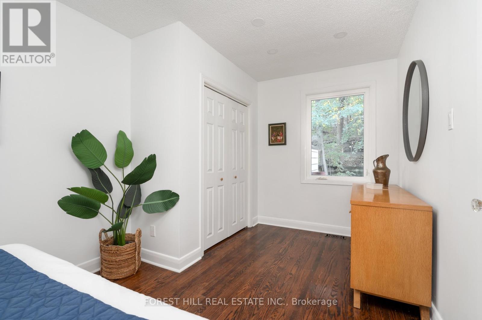 37 CYNTHIA ROAD - 17