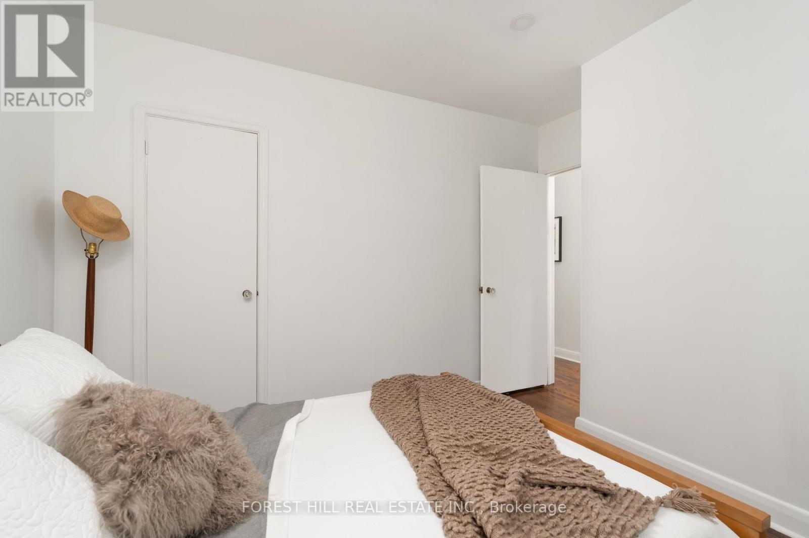 37 CYNTHIA ROAD - 20