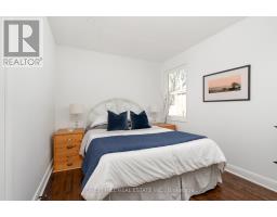 37 Cynthia Road, Toronto, ON M6N2P8 Photo 16
