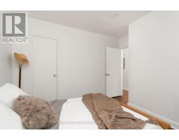 37 Cynthia Road, Toronto, ON M6N2P8 Photo 20