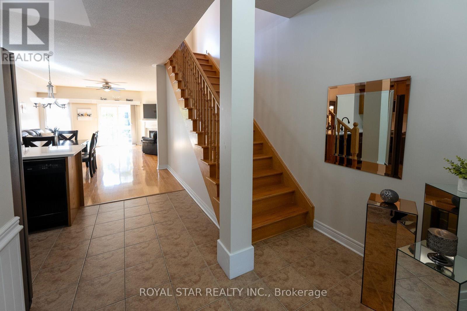 479 VODDEN STREET E - 21