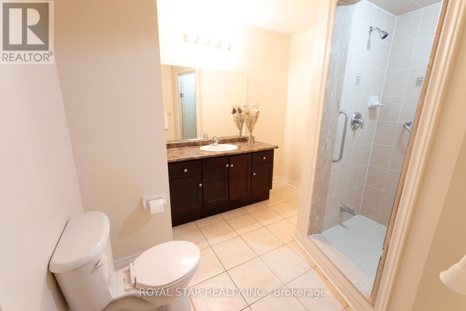 479 VODDEN STREET E - 24