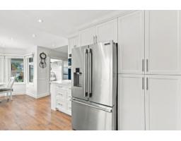18707 60a Avenue, Surrey, BC V3S7P3 Photo 14