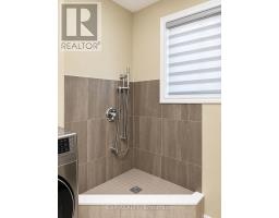 Bathroom - Upper - 355 Beechdrops Drive, Waterloo, ON N2V0E8 Photo 8