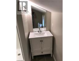 203 Brant Avenue, Brantford, ON N3T3J1 Photo 13