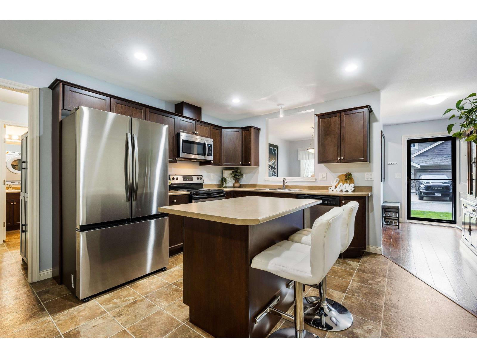Photo of 23 1175 7TH AVENUE, Hope 11