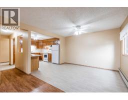 145, 1480 Southview Drive, Medicine Hat, AB T1B3Z3 Photo 13