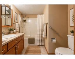145, 1480 Southview Drive, Medicine Hat, AB T1B3Z3 Photo 26