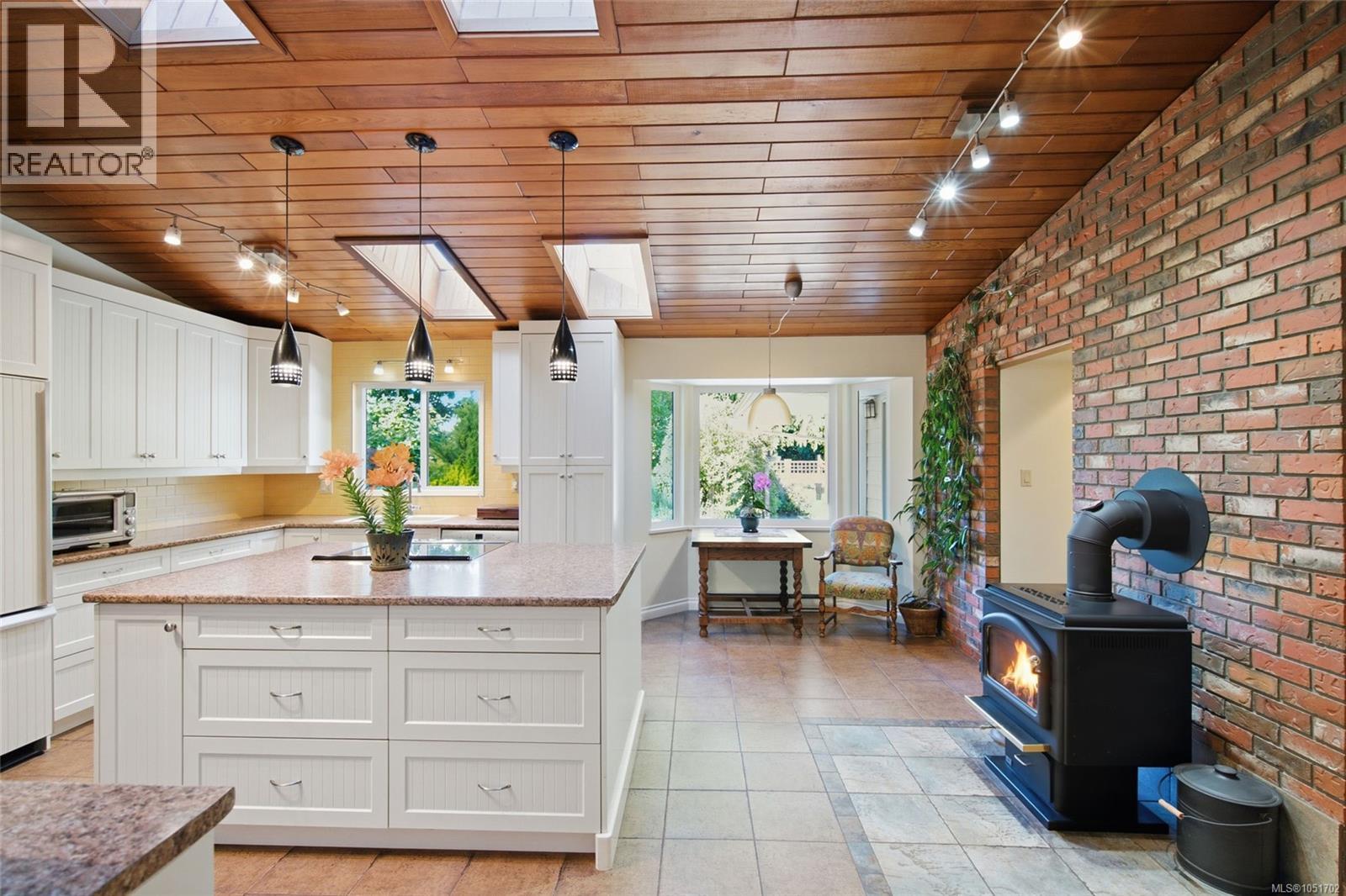 1061 Harlequin Rd - 20