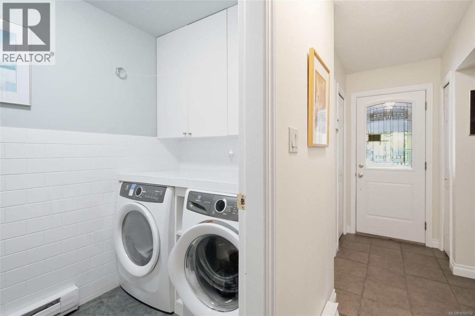 1061 Harlequin Rd - Image 33
