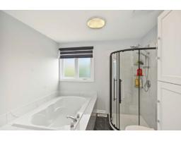 4 Rue Molière, Gatineau, QC J9J2R5 Photo 25