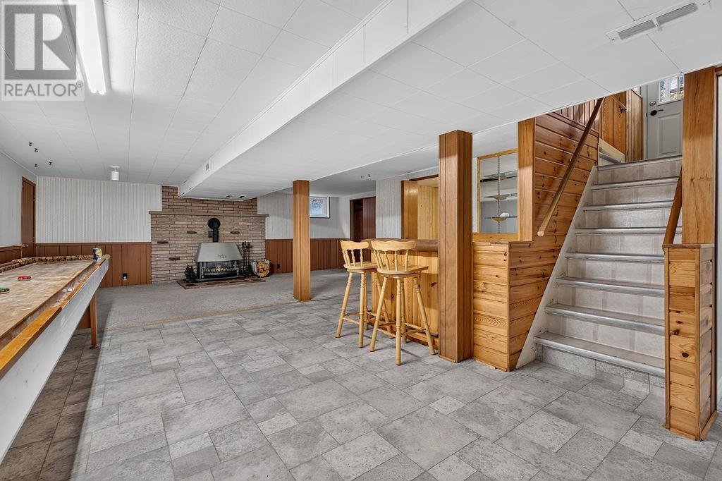19 Sharon Cres — photo 26