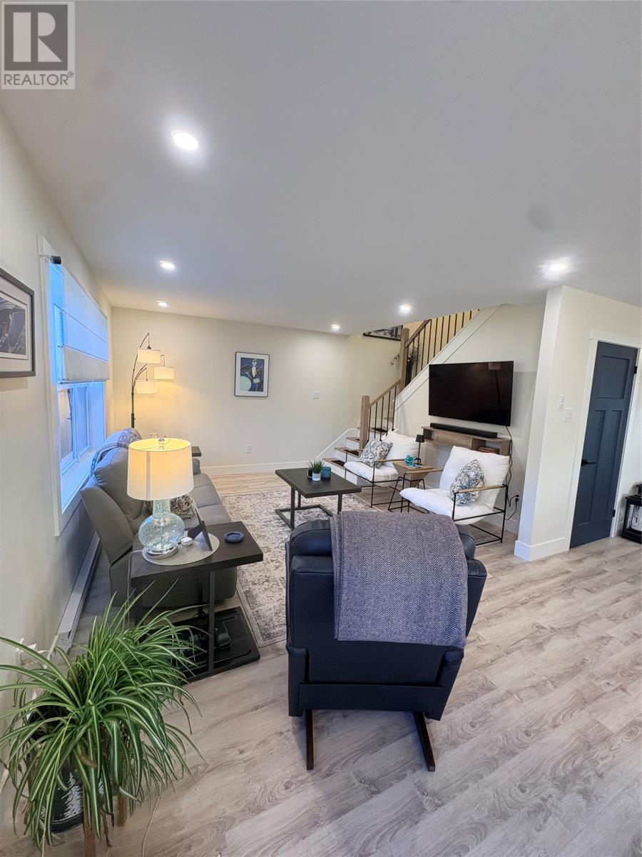 1 William White Boulevard - 9