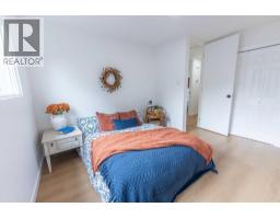 29 Anquetel Street, Red Deer, AB T4R1G6 Photo 27