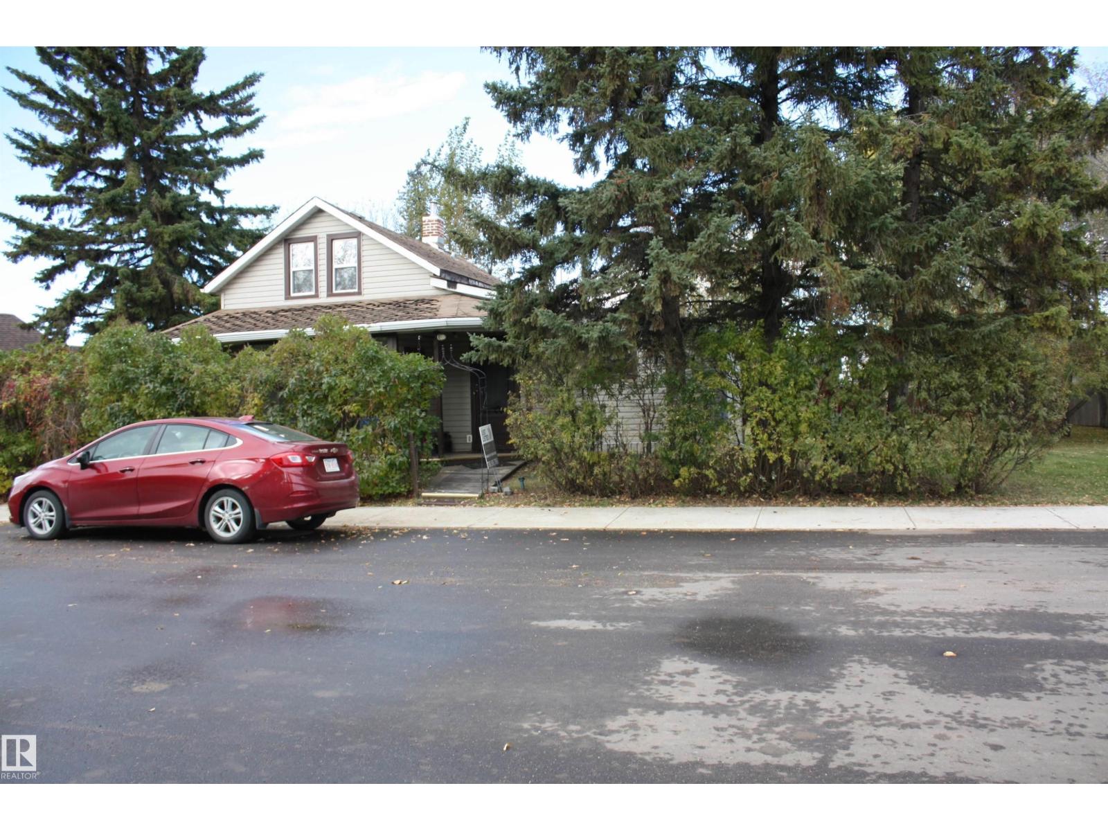 Property for sale at 5012 49 AVE
