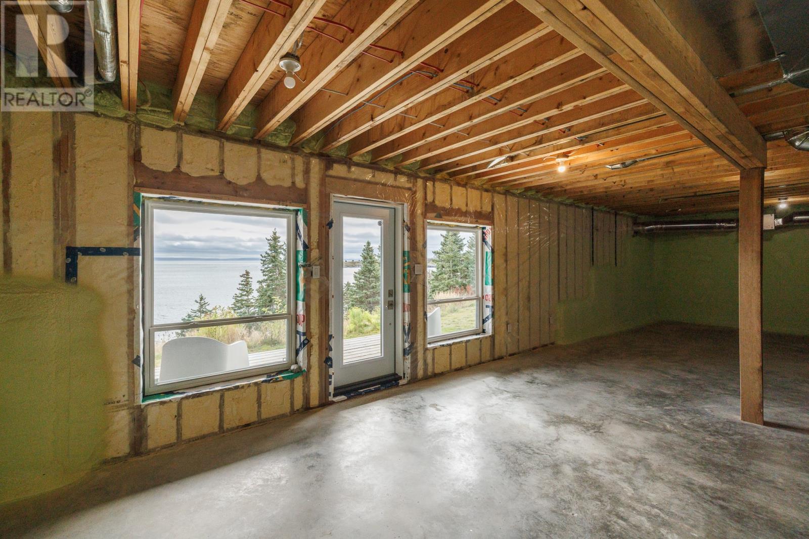 128-130 Cove Road - 50