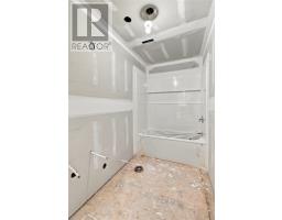 778-780 Pouch Cove Line thumbnail 13