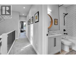 635 20 Avenue NE - photo 28
