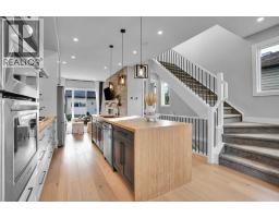 635 20 Avenue NE - photo 8