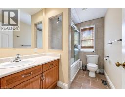 34 Braun Street, Kitchener, ON N2H3R4 Photo 23