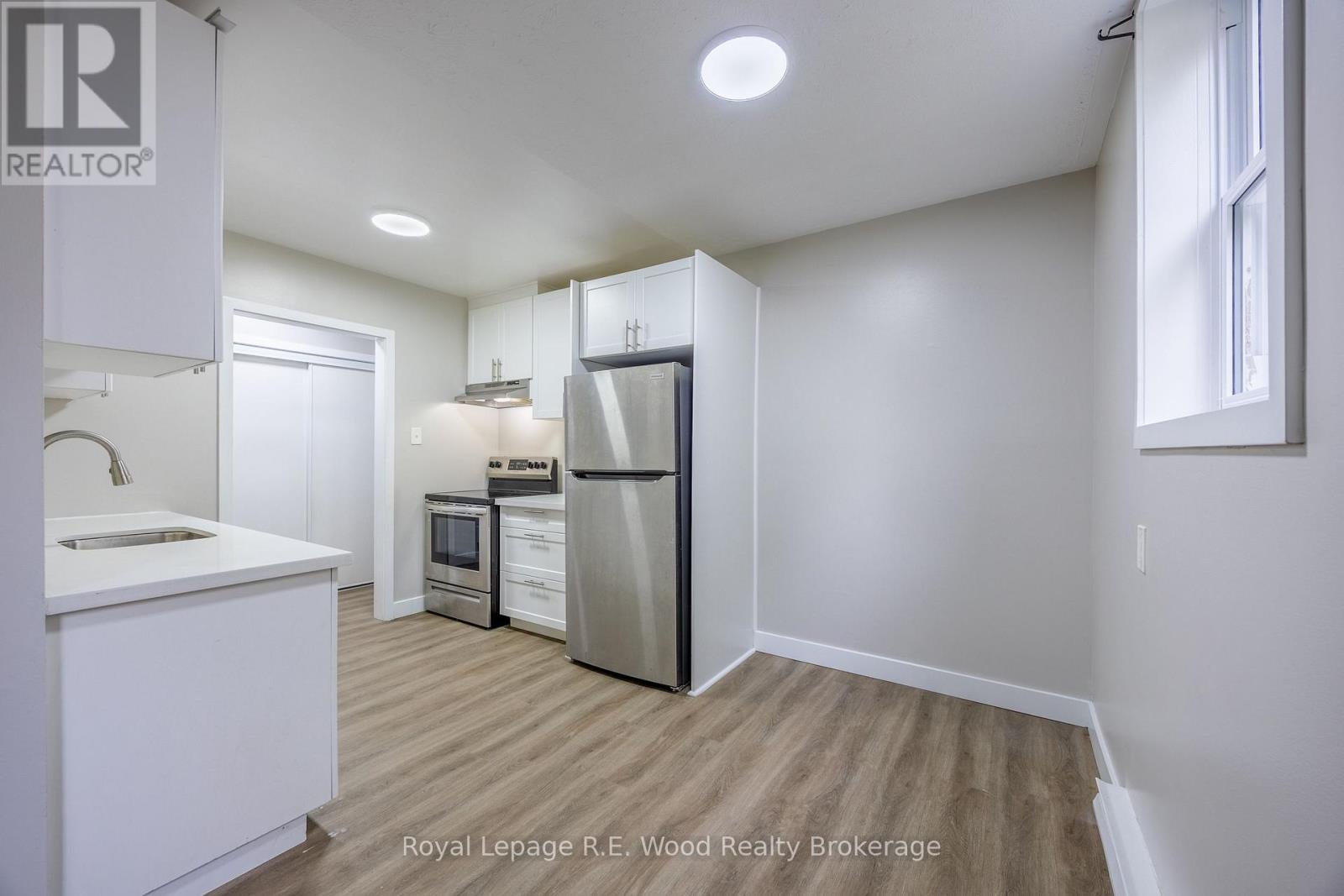 98 Forest Street — photo 4