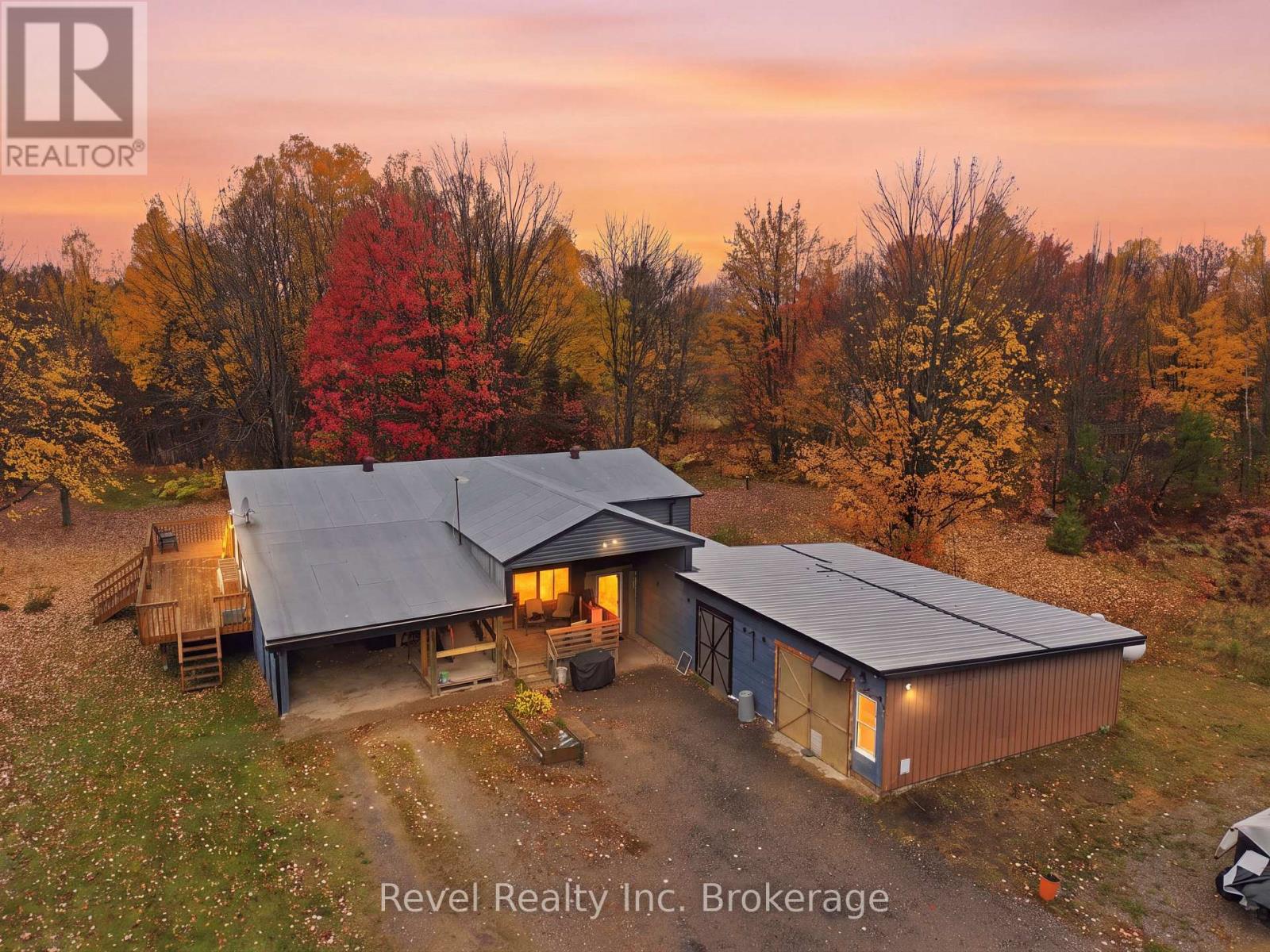 140 Bluesea Road Southwest