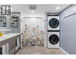 207 3901 Carrigan Court, Burnaby, BC V3N4K1 Photo 17