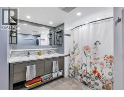 207 3901 Carrigan Court, Burnaby, BC V3N4K1 Photo 18