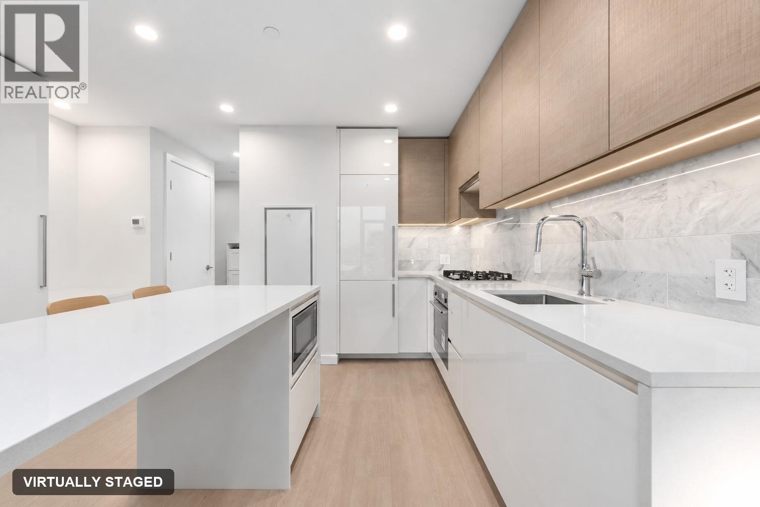 Photo of 1301 2186 GILMORE AVENUE 15