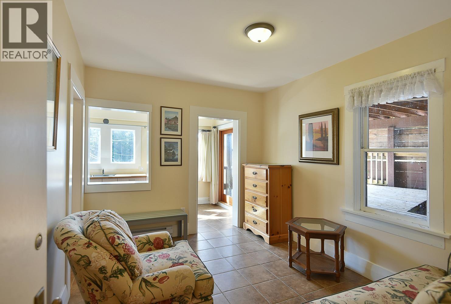 Photo of 4339 GARDEN BAY ROAD 38