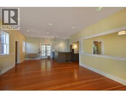 4339 Garden Bay Road, Garden Bay, BC V0N1S1 Photo 11